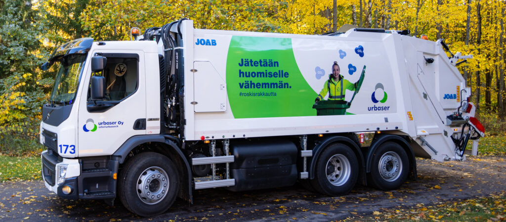 Valkoinen jäteauto.