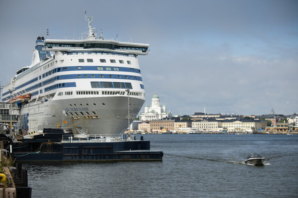 Silja Serenade Eteläsatamassa.