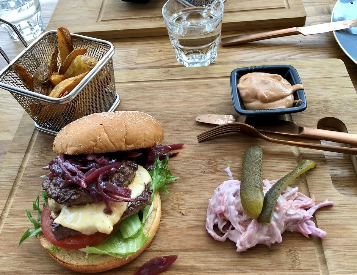 Bistro O:n burgeri.